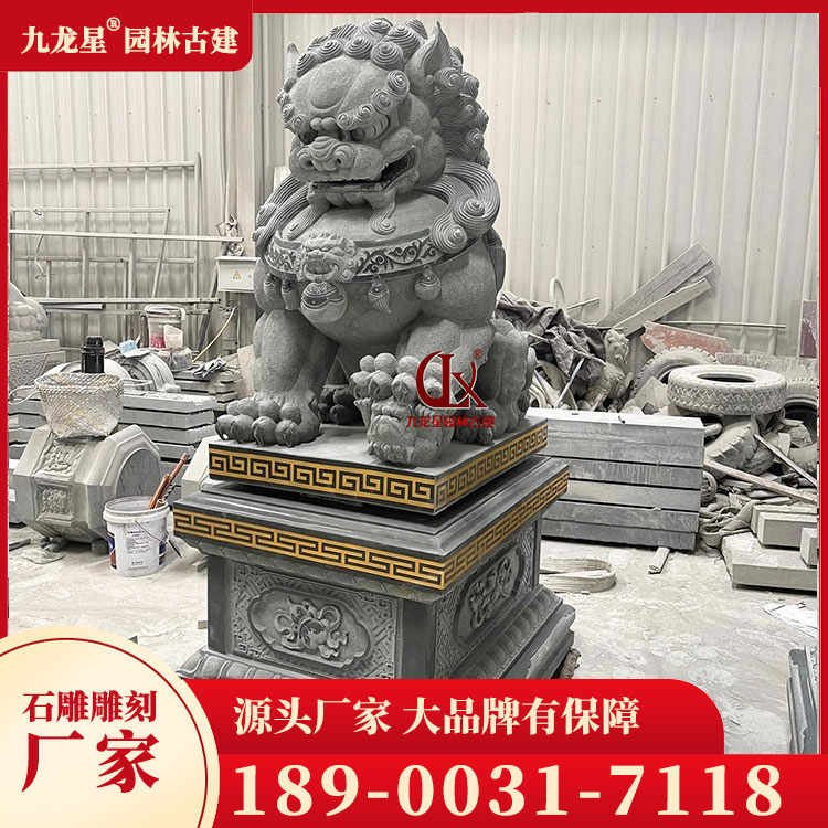 大門(mén)口石獅子圖片